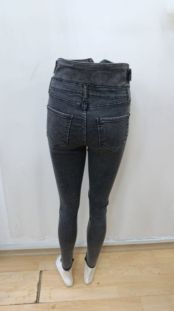 Janes Siyah Dar Paça Havuç Crop Pantolon Yüksek Bel Toptan Giyim 5