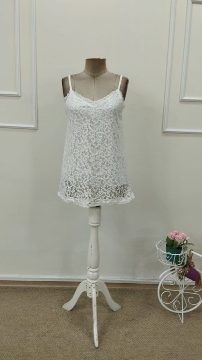 Janes White Paisley Sleeveless V Neck Blouse Wholesale Clothing Spring