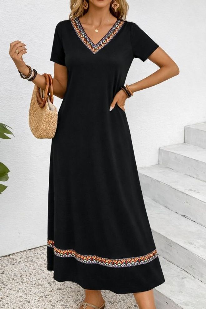 Janes Черное Повседневное Платье А силуэта С V образным Вырезом Оптовая продажа одежды Скромный