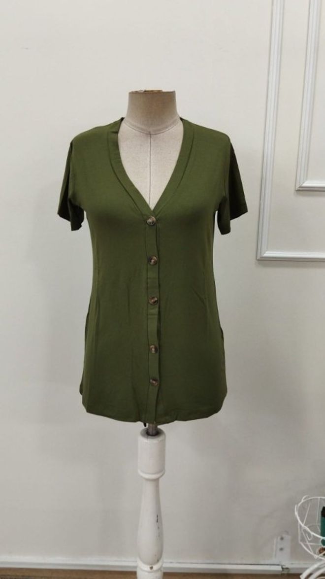 Janes Yeşil Zarif Gündelik Düğmeli V Yaka Gömlek Toptan Giyim Resmi