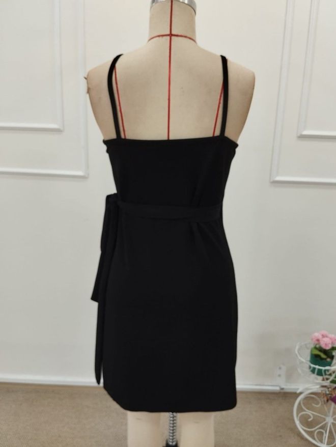 Janes Zwarte Sexy Elegante Wikkeljurk Mini V hals Groothandel Kleding Cocktail