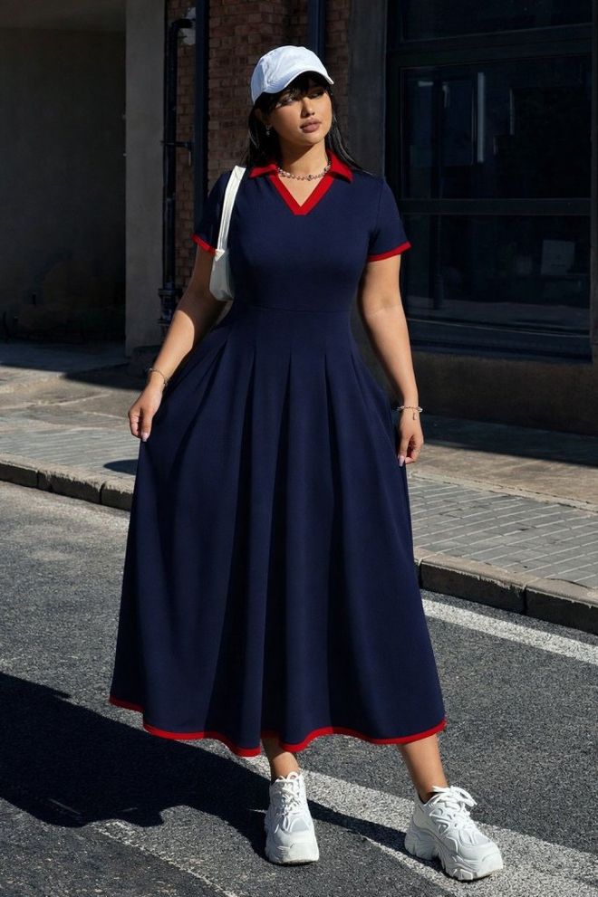 Janes Marineblauwe Fit And Flare Midi Jurk Met V hals Groothandel Kleding Bescheiden