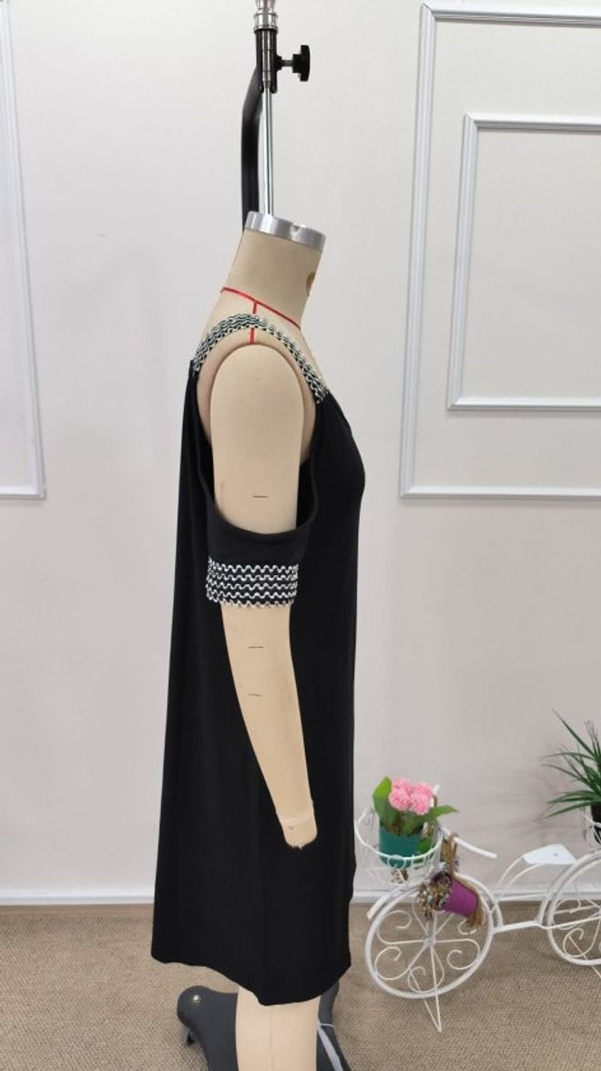 Janes Black Shift Dress With V Neck And Split Short Sleeves Wholesale Clothing Sexy