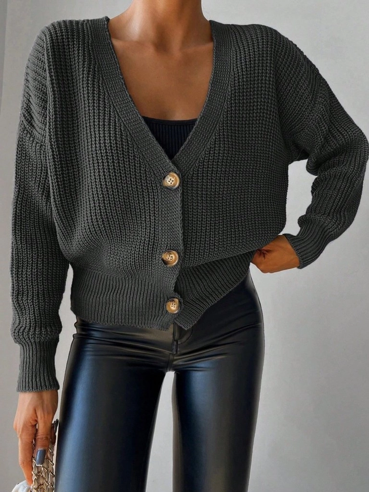 A wholesale clothing model wears jan12437-women's-long-sleeve-button-detail-knitwear-blouse-gray, Turkish wholesale Blouse of Janes