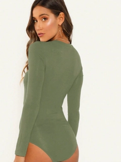 A wholesale clothing model wears jan13053-sandy-fabric-bodysuit-green, Turkish wholesale Bodysuit of Janes