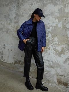 A wholesale clothing model wears jst10271-quilted-button-detail-oversize-jacket-navy-blue, Turkish wholesale Jacket of Juste