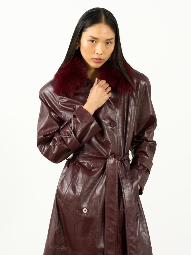 Juste Bordeauxrood Trenchcoat Elegant Double Breasted Gekerfde Kraag Groothandel Kleding Werk