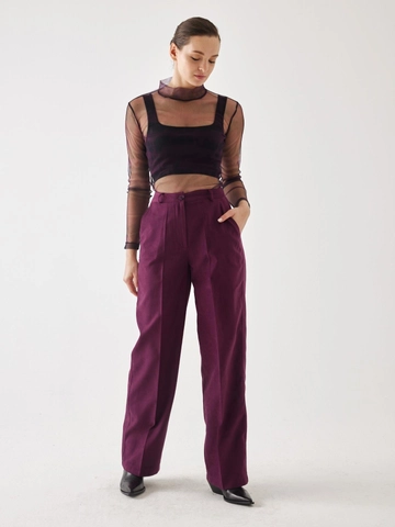 A wholesale clothing model wears  Suede Burgundy Wide Leg Trousers
, Turkish wholesale Pants of Juste