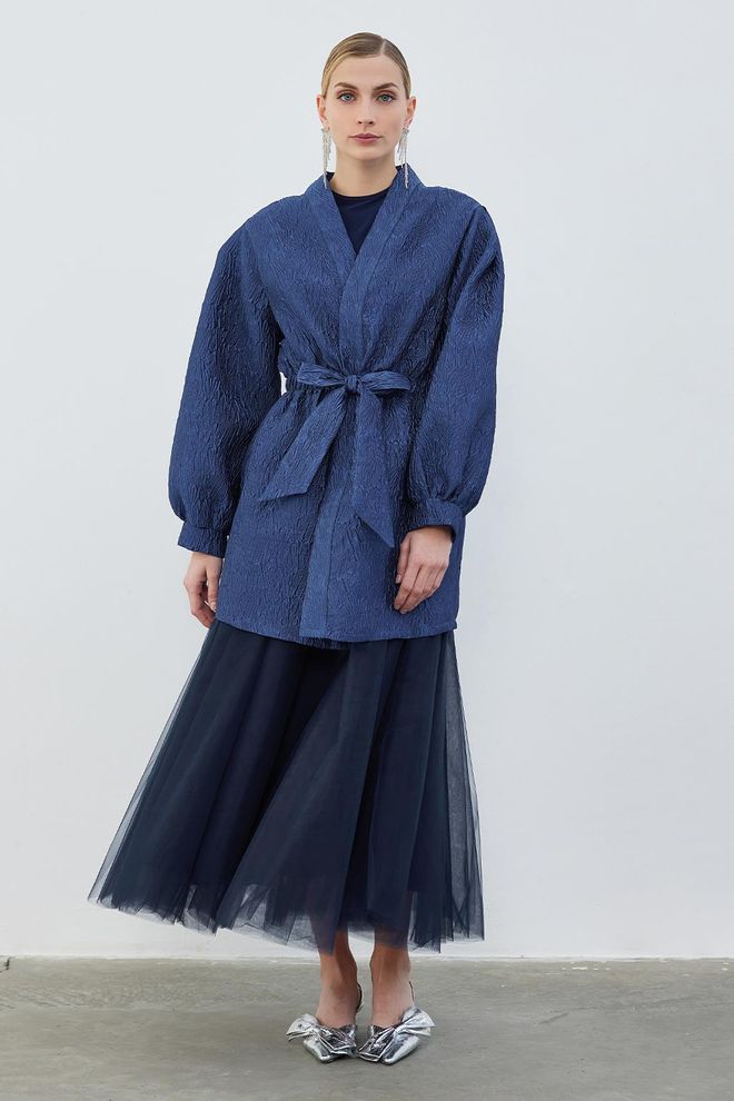 Kadriye Baştürk Kimono En Taffetas Bleu Marine Vêtements en gros Formel