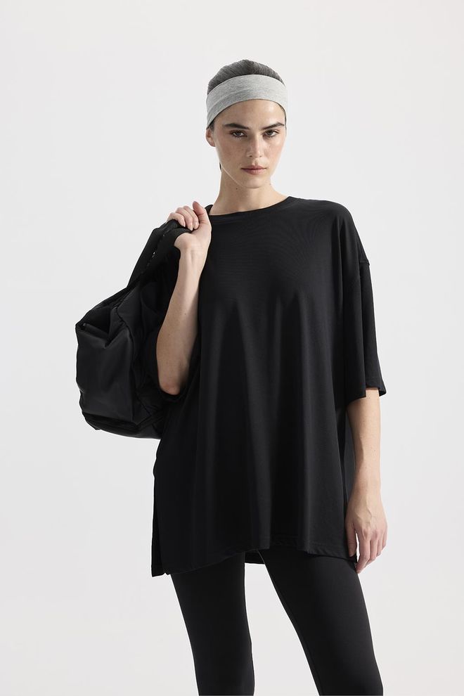 Kadriye Baştürk Modal Örme Kısa Kollu T Shirt Siyah Toptan Giyim Gündelik