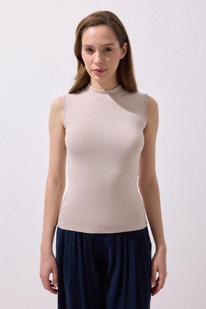 Kadriye Baştürk بلوزة من القطن المرن بدون أكمام بلون المنك ملابس بالجملة عيد ميلاد