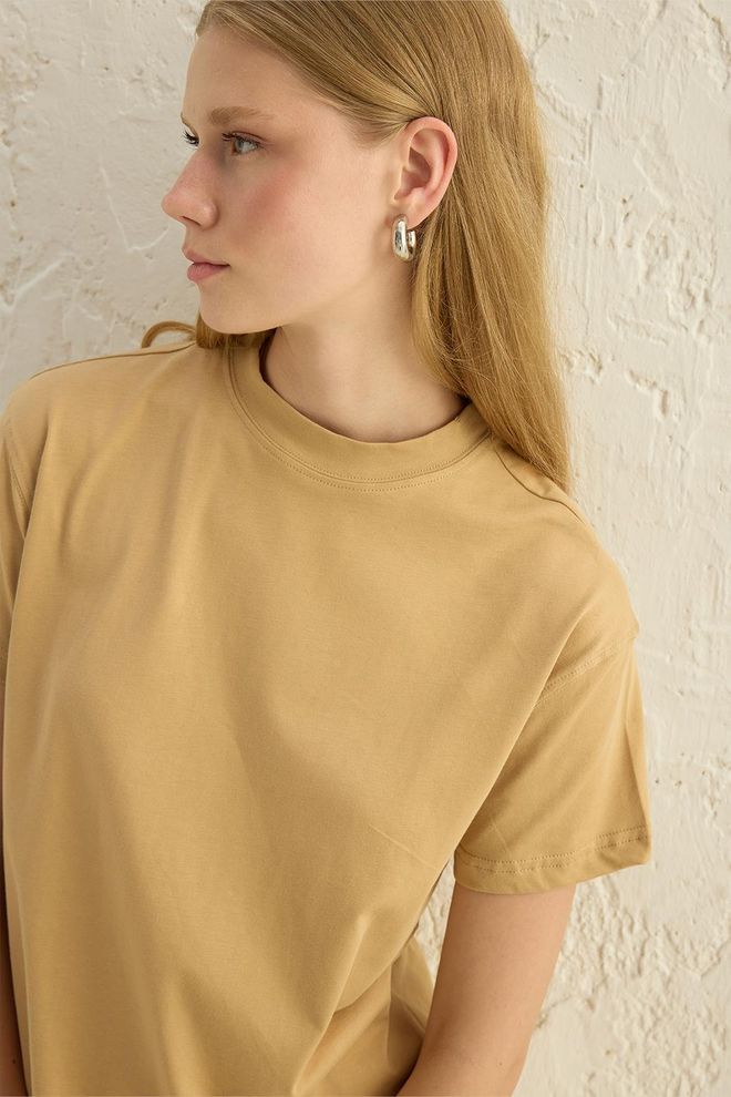Kadriye Baştürk Short Sleeve Basic T Shirt Camel Wholesale Clothing Birthday