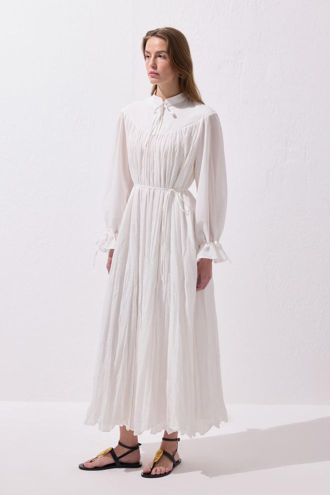 Kadriye Baştürk Robe Longue En Voile Froissé Odri Écru Vêtements en gros Décontracté