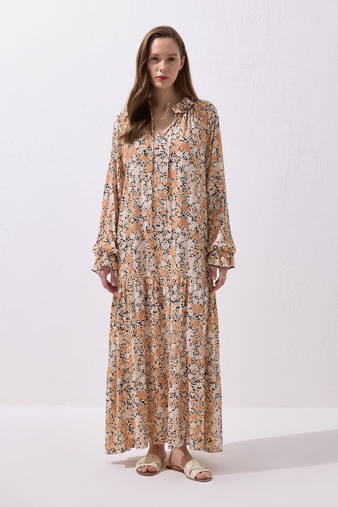 Kadriye Baştürk Maxi Obleka Diane Ruffle Iz Viskoze Mehko Oranžna Oblačila na debelo Rojstni dan