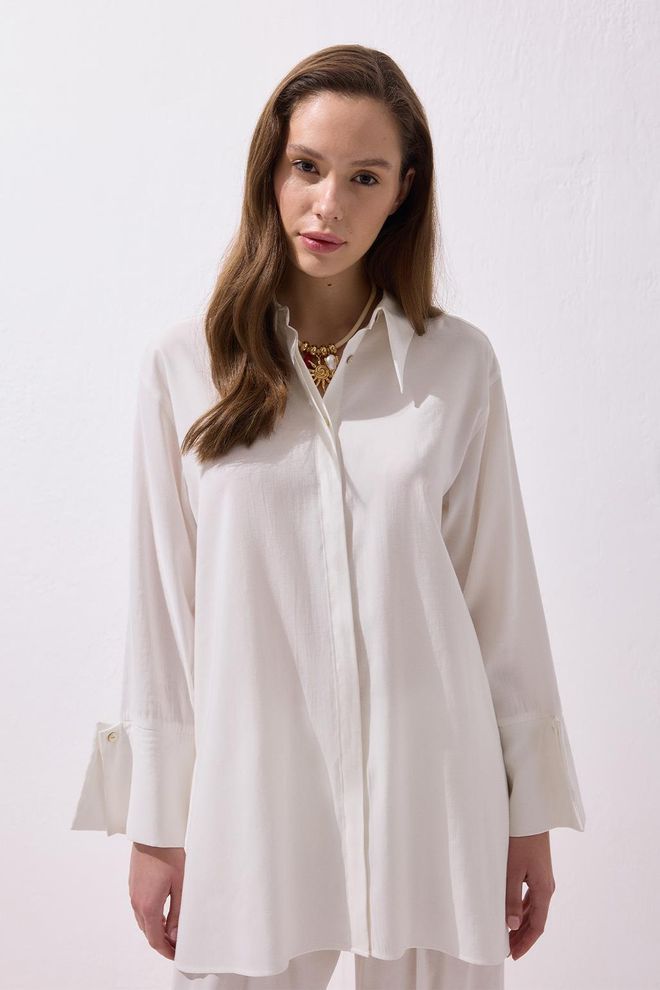 Kadriye Baştürk Chemise Basique En Modal Écru Vêtements en gros Décontracté