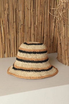 A wholesale clothing model wears kam13573-striped-women's-straw-hat-camel, Turkish wholesale Hat of Kaktus Moda