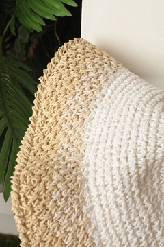 A wholesale clothing model wears kam13585-hand-knitted-women's-hat-white, Turkish wholesale Hat of Kaktus Moda