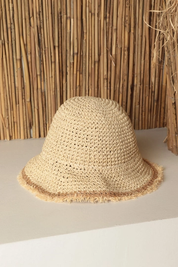A wholesale clothing model wears  Hand Knitted Fringed Women's Straw Hat - Beige
, Turkish wholesale Hat of Kaktus Moda