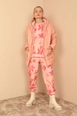 Un mannequin de vêtements en gros porte 23910-coat-dusty-rose,  en gros de  en provenance de Turquie