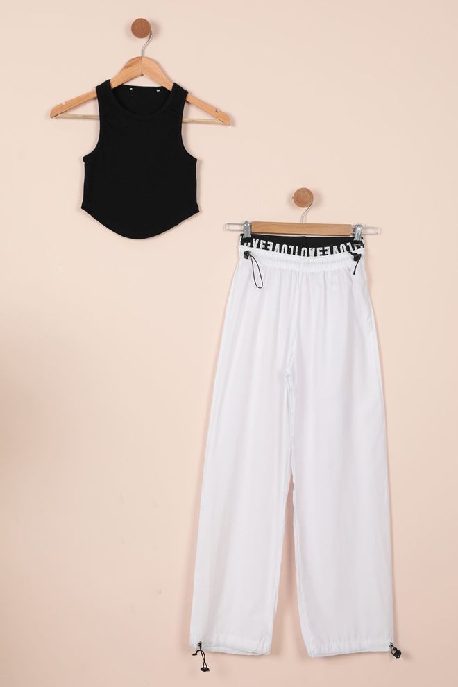 Ilia Cargobroek Van Parachutestof Met Elastische Taille Wit Groothandel Kleding Casual