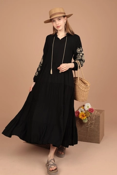 A wholesale clothing model wears kam12659-viscose-fabric-embroidered-women's-dress-black, Turkish wholesale Dress of Kaktus Moda