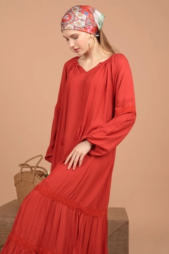 A wholesale clothing model wears kam12875-viscose-fabric-lace-funny-casual-women's-dress-tile, Turkish wholesale Dress of Kaktus Moda