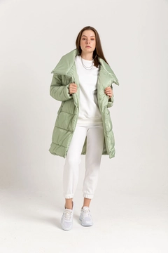 A wholesale clothing model wears 24255 - Coat - Mint Green, Turkish wholesale Coat of Kaktus Moda