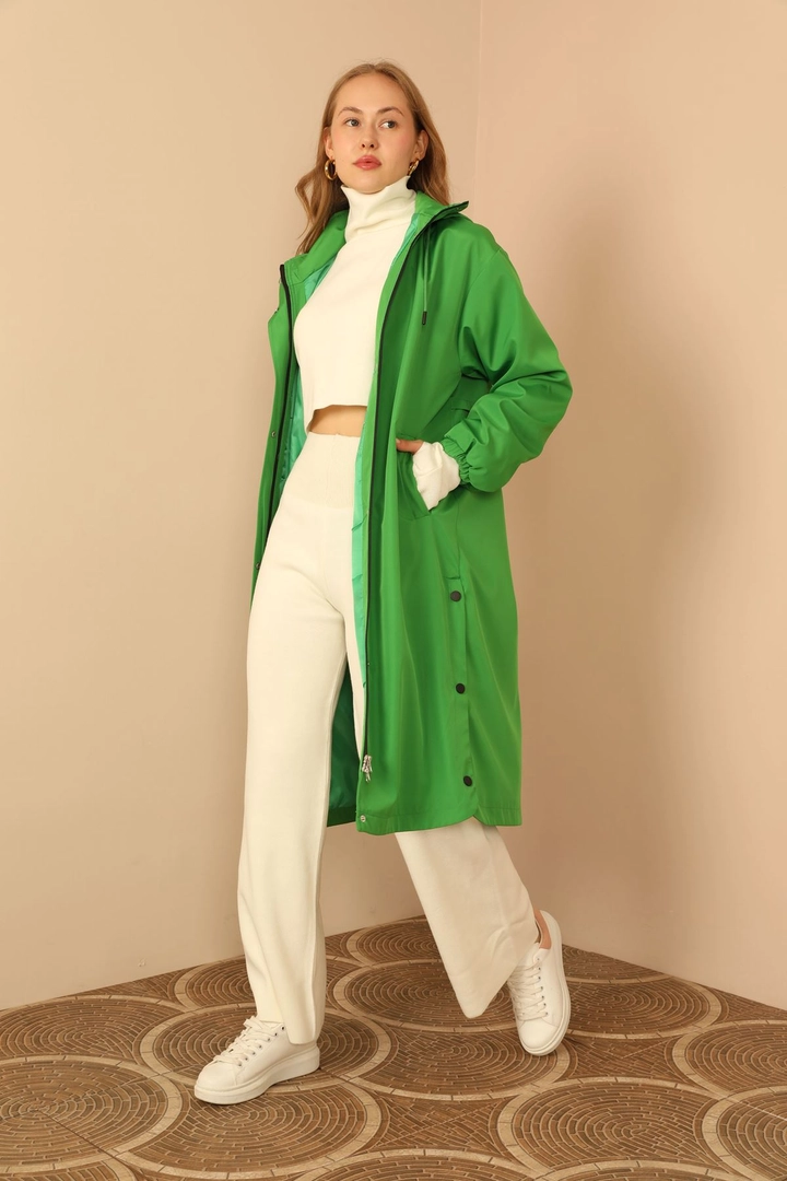 Модел на дрехи на едро носи 26505 - Raincoat - Green, турски едро Дъждобран на Kaktus Moda