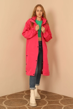 A model wears 26506 - Raincoat - Fuchsia, wholesale undefined of Kaktus Moda to display at Lonca