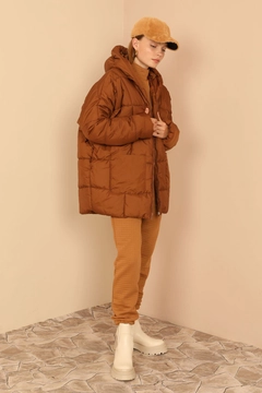 Veľkoobchodný model oblečenia nosí 22479 - Coat - Brown, turecký veľkoobchodný Kabát od Kaktus Moda
