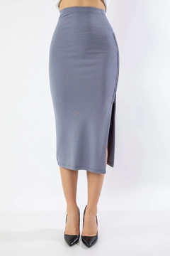 A wholesale clothing model wears 22692 - Skirt - Baby Blue, Turkish wholesale Skirt of Kaktus Moda