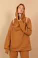 A wholesale clothing model wears 23470-sweatshirt-camel, Turkish wholesale  of 