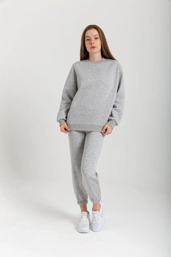 A wholesale clothing model wears 23505 - Sweatshirt - Grey Marl, Turkish wholesale Sweatshirt of Kaktus Moda