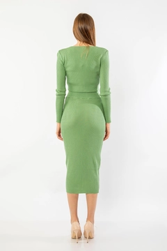 A wholesale clothing model wears 33740 - Suit - Almond Green, Turkish wholesale Suit of Kaktus Moda
