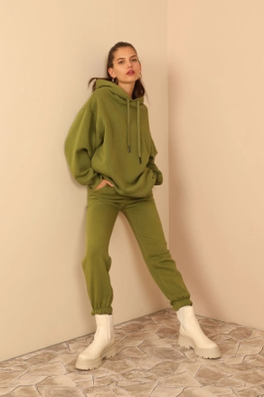 A model wears 33788 - Sweatshirt - Khaki, wholesale Hoodie of Kaktus Moda to display at Lonca