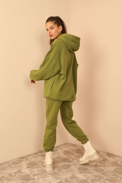 Hurtowa modelka nosi 33788 - Sweatshirt - Khaki, turecka hurtownia Bluza z kapturem firmy Kaktus Moda