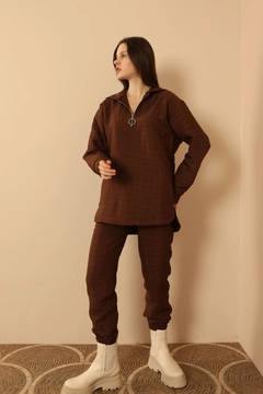 Hurtowa modelka nosi 33874 - Tracksuit - Brown, turecka hurtownia Dres firmy Kaktus Moda