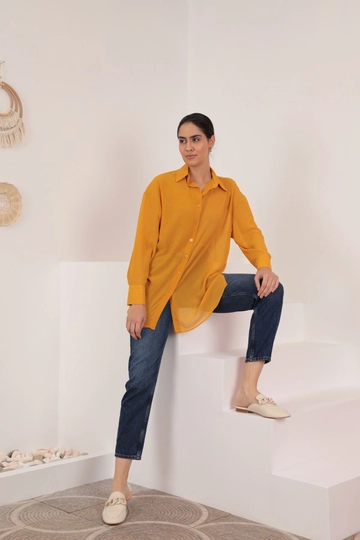 A wholesale clothing model wears  Shirt - Mustard
, Turkish wholesale Shirt of Kaktus Moda