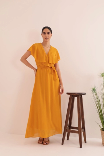 A wholesale clothing model wears  Dress - Mustard
, Turkish wholesale Dress of Kaktus Moda