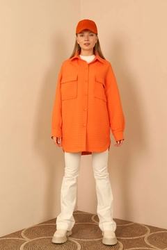 Un mannequin de vêtements en gros porte KAM10477 - Shirt - Orange, Chemise en gros de Kaktus Moda en provenance de Turquie