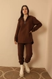 Ein Bekleidungsmodell aus dem Großhandel trägt kam10498-suit-brown, türkischer Großhandel  von 