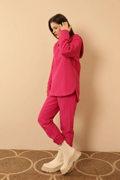 Hurtowa modelka nosi KAM10500 - Suit - Fuchsia, turecka hurtownia Dres firmy Kaktus Moda