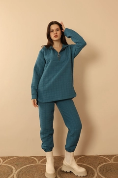 A wholesale clothing model wears KAM10501 - Suit - Indigo, Turkish wholesale Tracksuit of Kaktus Moda