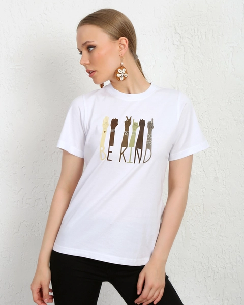 A model wears KUX10054 - Kuxo Sign Language Print Detail Womens T-shirt White, wholesale Tshirt of Kuxo to display at Lonca
