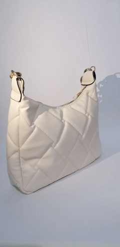 A wholesale clothing model wears 40121 - 55 Shoulder Bag, Turkish wholesale Bag of Kuxo