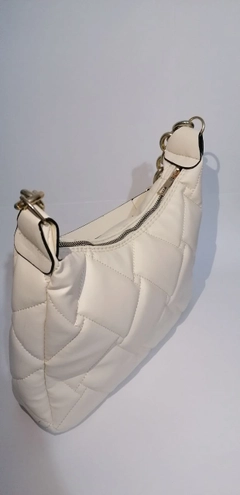 A wholesale clothing model wears 40121 - 55 Shoulder Bag, Turkish wholesale Bag of Kuxo