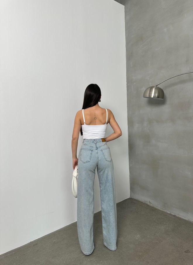 LACARINO Ženske Hlačne Kavbojke Z Visokim Pasom Svetlo Modre Barve Oblačila na debelo Poletje