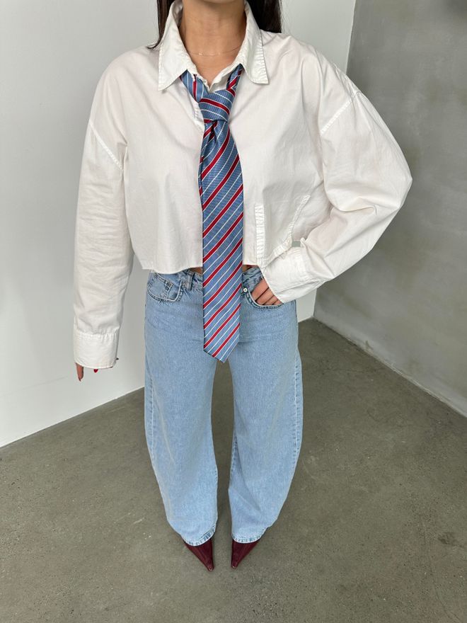 LACARINO Jeans Blu Chiaro A Vita Alta Con Taglio A Palloncino E Taglio A Bariletto Abbigliamento all'ingrosso Casuale