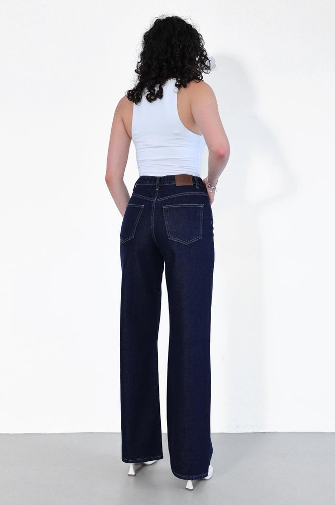 LACARINO Blue Mom Jeans High Waist Wide Leg Buttoned Wholesale Clothing 5