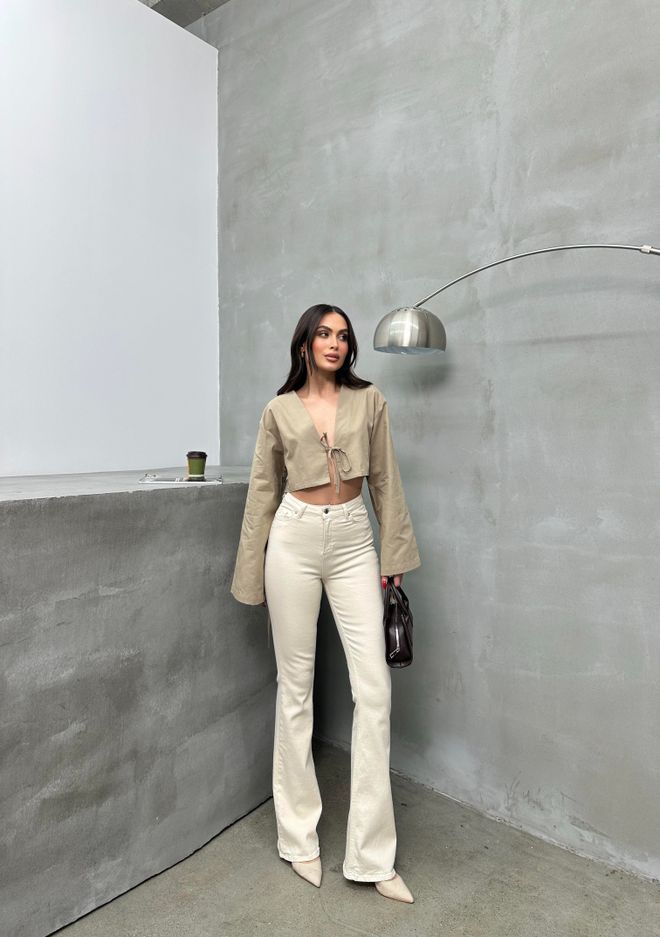 LACARINO Béžové Elegantné Neformálne Rifle S Rozšírenou Nohavicou Veľkoobchod s oblečením Bavlna